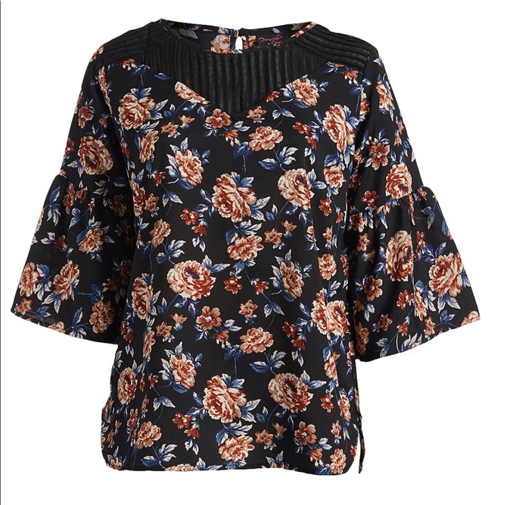 🌻Flutter Sleeve Top 🌻